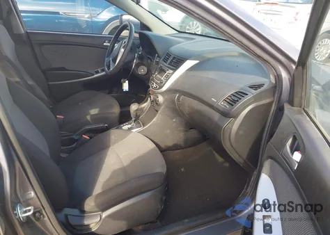 2014 Hyundai Accent Gs z USA, uszkodzony, nr VIN KMHCT5AEXEU178389